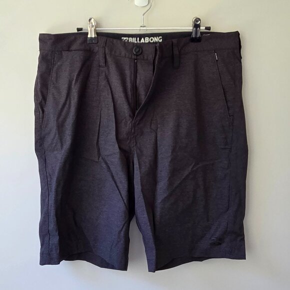 BILLABONG Crossfire Submersible Hybrid Shorts | 34 Waist | Gray Swim Trunks EUC - Picture 1 of 8